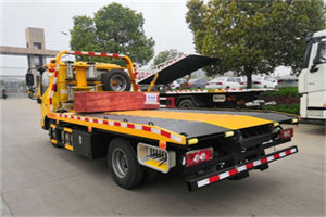 金湖道路救援拖车报价