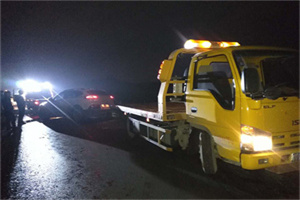 金湖24小时车辆搭电联系电话